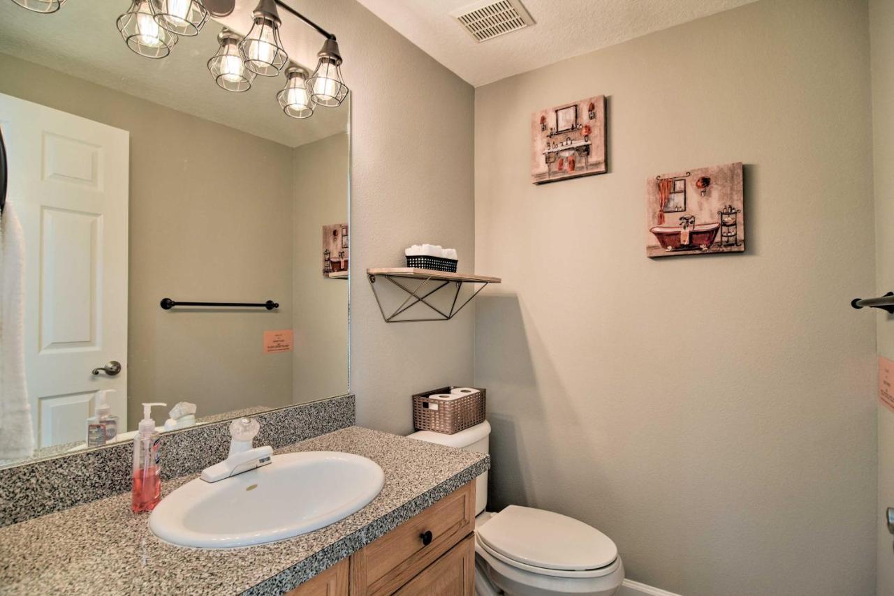 Coastal Sea Side Townhome - Walk To Beach! Клиъруотър Бийч Екстериор снимка