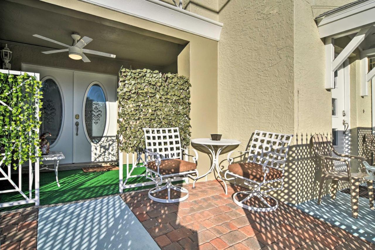 Coastal Sea Side Townhome - Walk To Beach! Клиъруотър Бийч Екстериор снимка